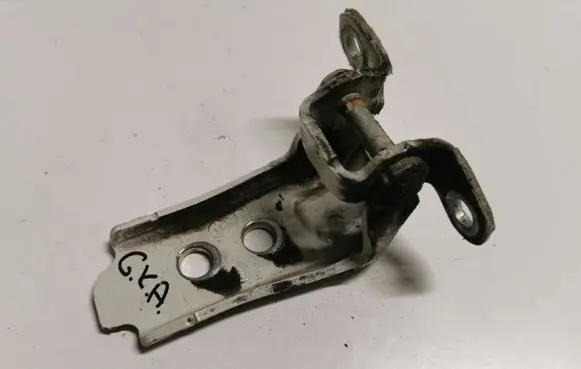 Subaru Outback (BS) Rear door lower hinge