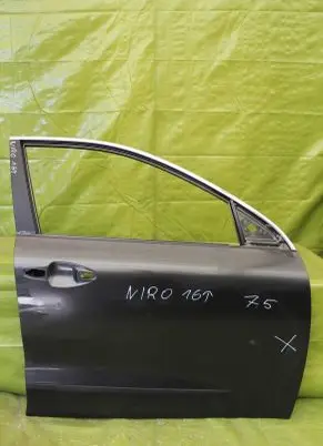 KIA Niro Front door 000259