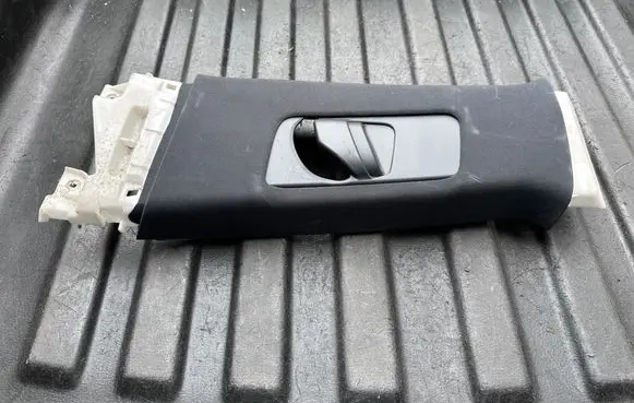 Lexus RX 450H (B) pillar trim (top) 7302453020 7313653020 7325653010