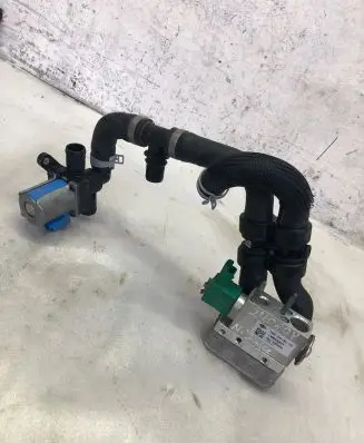 Nissan Juke II F16 Air conditioning (A/C) expansion valve 295e35353r