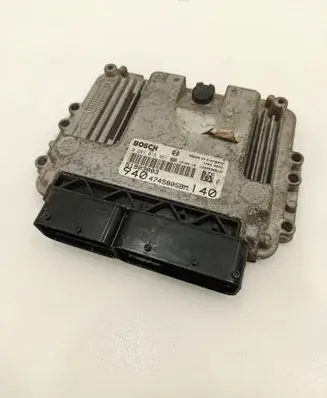 Alfa Romeo Giulietta Engine control unit/module 51903003 0281015951 474580SBM