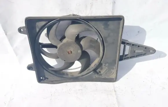 Fiat Bravo - Brava Radiator cooling fan shroud 8240077