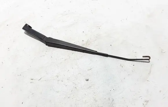 Nissan Pathfinder R51 Front wiper blade arm 288814X10A