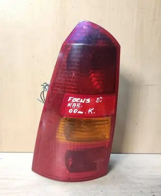 Ford Focus Rear/tail lights XS4X13N004AB