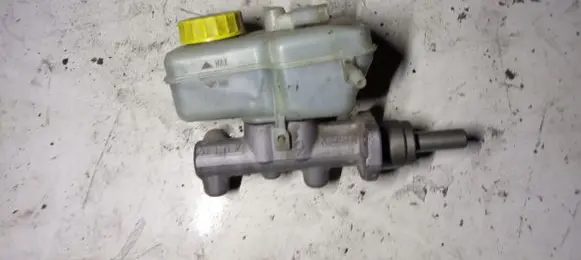 Skoda Roomster (5J) Master brake cylinder X5617