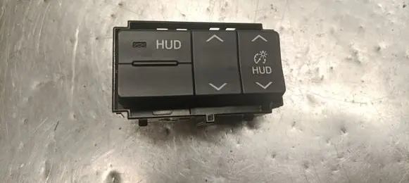 Toyota Prius+ (ZVW40) A set of switches 8412047020