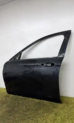 Mercedes-Benz E W213 Front door A2137220101