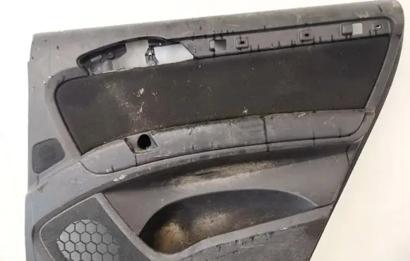 Audi Q7 4L Rear door card panel trim 4l0867306