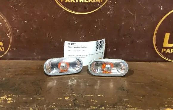 Volkswagen Caddy Front fender indicator light 2K0949117A