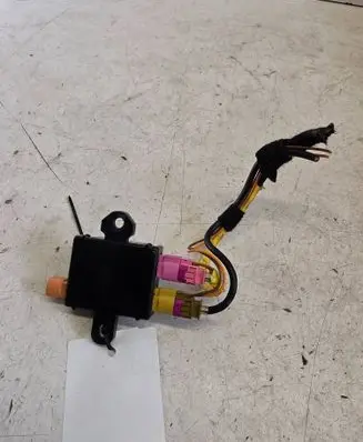 Jaguar XF X260 USB control unit FW9319010BC