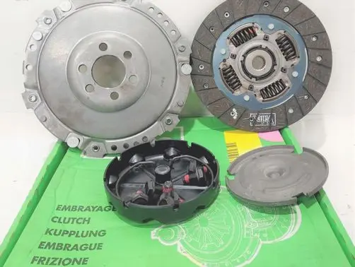 Seat Toledo I (1L) Clutch set kit 801439 SEAT037198141X DENCKERMANNK100009