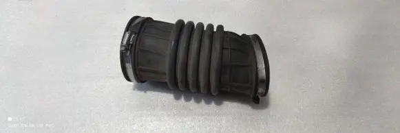 Volvo XC60 Air intake duct part 31657599