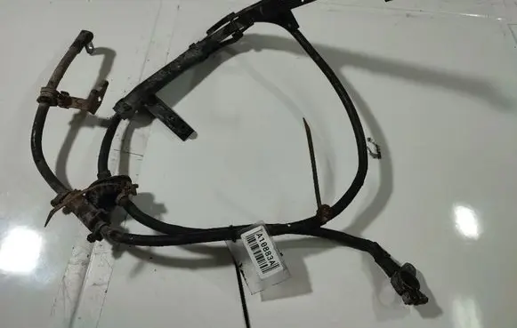 Audi A4 S4 B5 8D Positive cable (battery) 