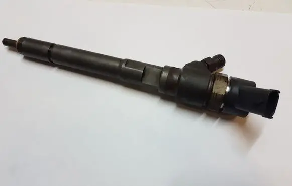 Hyundai Tucson LM Fuel injector 0445110258 3380027400