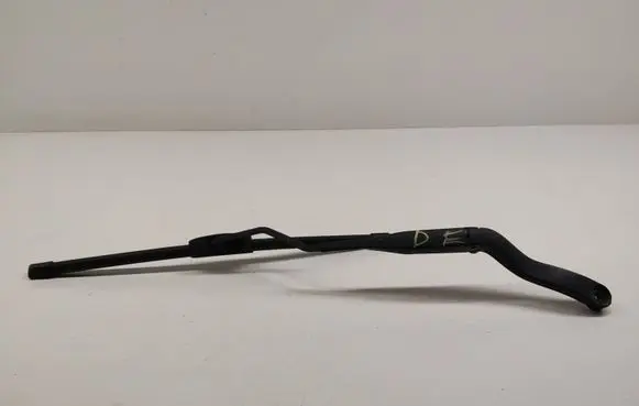 Dodge Nitro Windshield/front glass wiper blade 