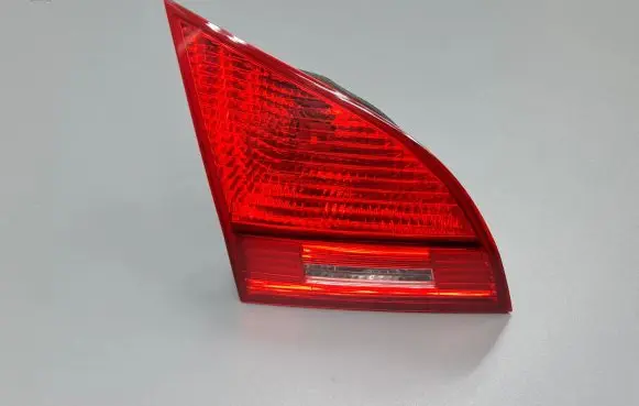 KIA Venga Tailgate rear/tail lights 924051P000
