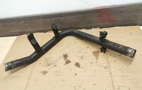 Chrysler Voyager Engine coolant pipe/hose