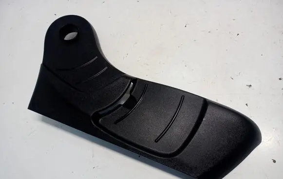 Nissan Qashqai Seat trim L0320003