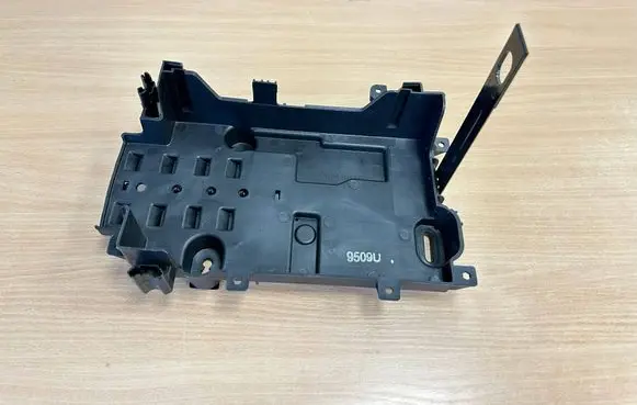 Opel Mokka X Battery tray 42334926 42401012 42401013
