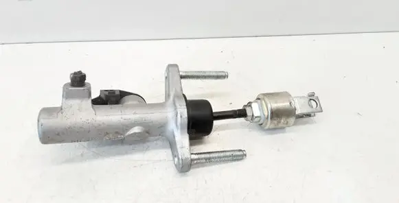 Toyota RAV 4 (XA20) Master brake cylinder