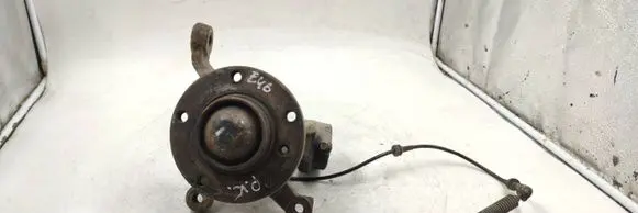 Front wheel hub