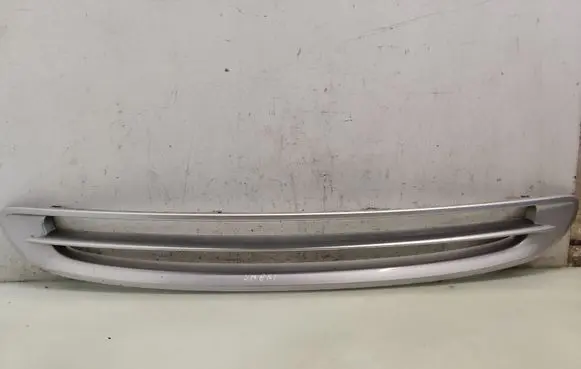 Smart ForFour I Front bumper upper radiator grill