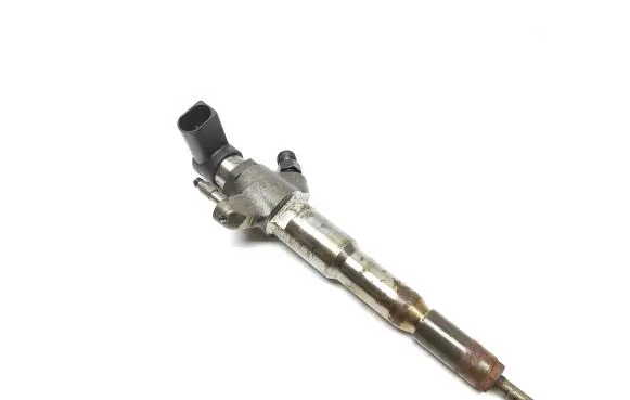 Nissan Navara D23 Fuel injector 166000372R HMLGT5164R 8KJGE0D90