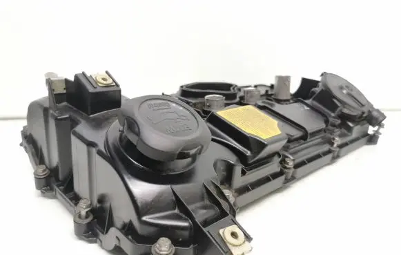BMW 1 E81 E87 Rocker cam cover 7553626