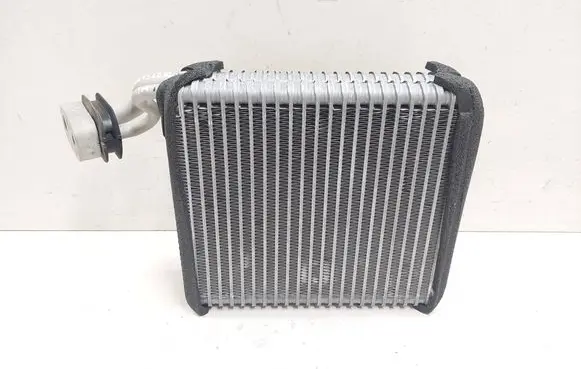Air conditioning (A/C) radiator (interior)