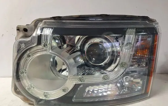 Land Rover Discovery 4 - LR4 Headlight/headlamp AH22-13W030-GD
