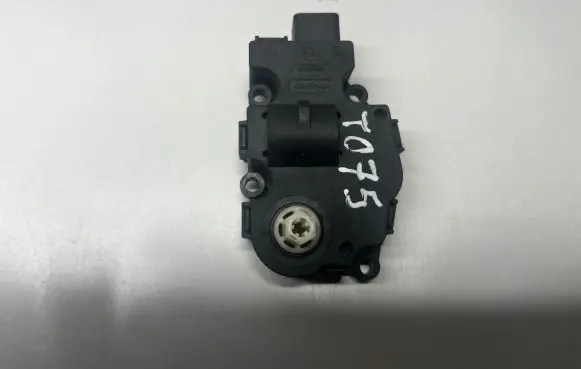BMW 5 F10 F11 Intake manifold valve actuator/motor EFB430