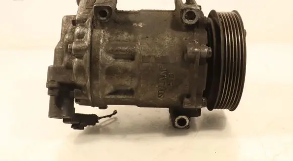 Peugeot 407 Air conditioning (A/C) compressor (pump) 9656572680