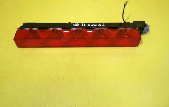 Ford Focus Third/center stoplight 1S7113A613AE