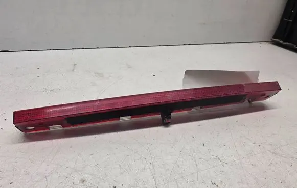 Audi A4 S4 B6 8E 8H Third/center stoplight 28427001