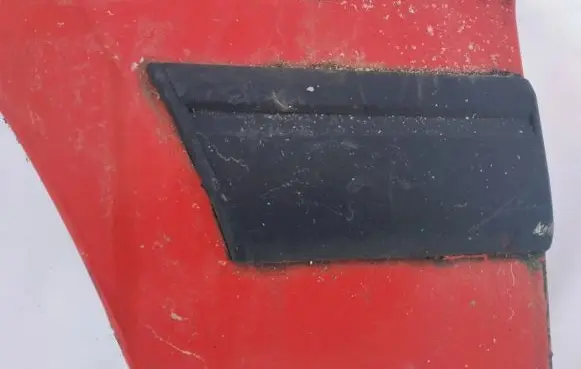 Mazda 626 Fender trim (molding)