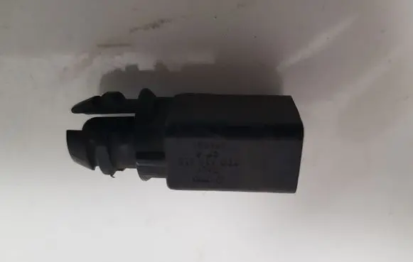 Audi A4 S4 B7 8E 8H Outside/exterior temperature sensor 8Z0829535