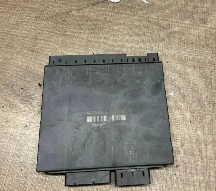 Mercedes-Benz S W220 Other control units/modules A2208206926 00W46 TBMC6380