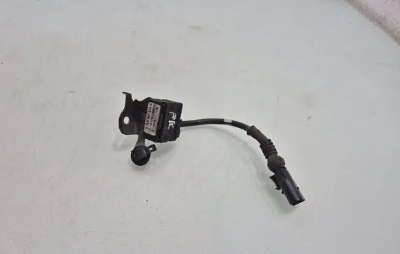 Audi Q7 4L Headlight/headlamp level sensor 7L0907673D