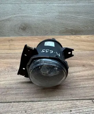 Volkswagen Sharan Front fog light e2029720