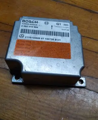 Mercedes-Benz E W211 Airbag control unit/module 2118705885