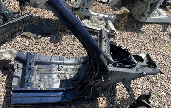 Front quarter panel