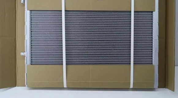 BMW X6 E71 Coolant radiator 7576273 17117576273