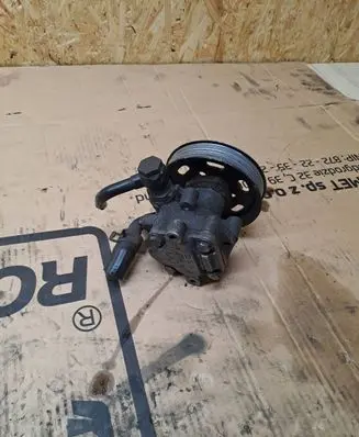 Audi A3 S3 8P Power steering pump 1J0422154A