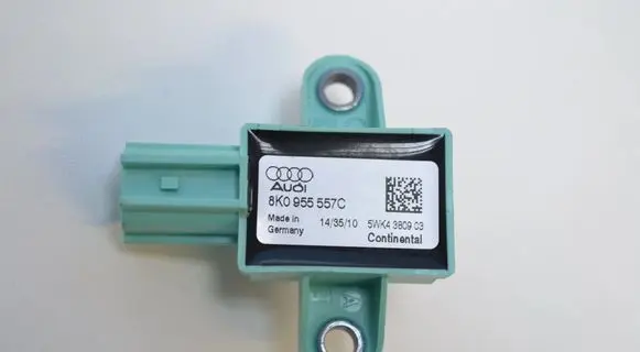 Audi A5 8T 8F Airbag deployment crash/impact sensor 8K0955557C