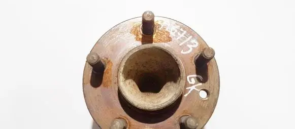 Ford Mondeo MK IV Rear wheel hub
