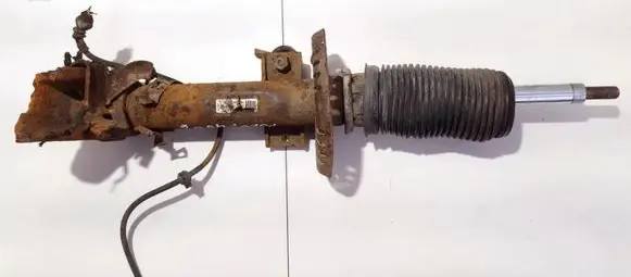 Volkswagen Polo Front shock absorber/damper
