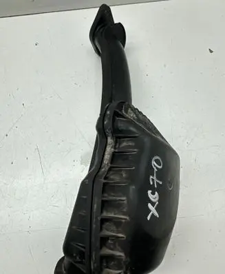 Volvo XC70 Intake resonator 30774691