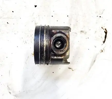 Piston