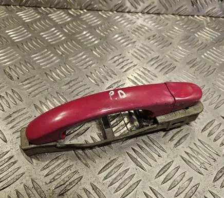 Volkswagen New Beetle Front door exterior handle