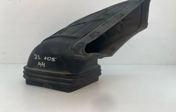 Audi A4 S4 B8 8K Air intake duct part 1021300S01